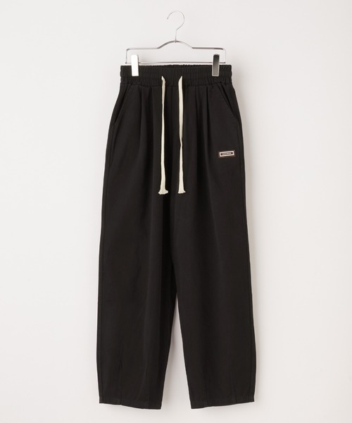 BASQUE magenta（バスクマゼンタ）の「バルーンシルエットタックダーツワイドパンツ（スラックス・メンズ・ブラウン/ブラック・M/L）」の12枚目の写真