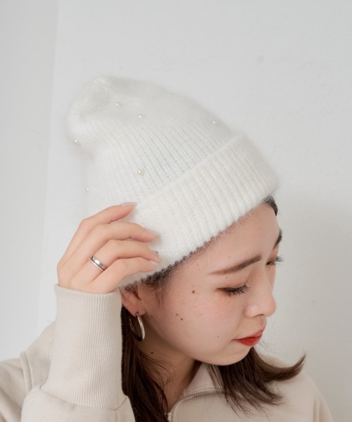 Chico（チコ）の「パール付フェザーニット帽（ニットキャップ/ビーニー