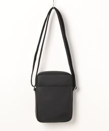 ラコステ ザブレンドヘリテージ モノグラムプリント スモール クロスボディバッグ LACOSTE（ラコステ）の「ザ ブレンド ヘリテージ モノグラム