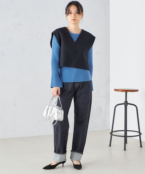 SHIPS(シップス)の「SUPER140 ジーロンウール オーバー ベスト ◇(ベスト・レディース・ネイビー/キャメル・ONE SIZE)」の15枚目の写真