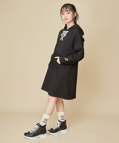 JENNI love（ジェニィラブ）の「【コットン100％】ボアポケットくま耳