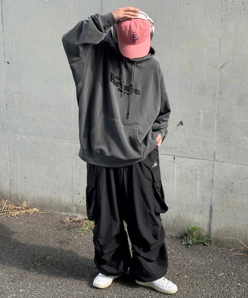 Perushu(ペルーシュ)の「立体刺繍ピグメントフーディー(パーカー・メンズ・杢グレー/ブラック/パープル・MEDIUM/LARGE)」の15枚目の写真