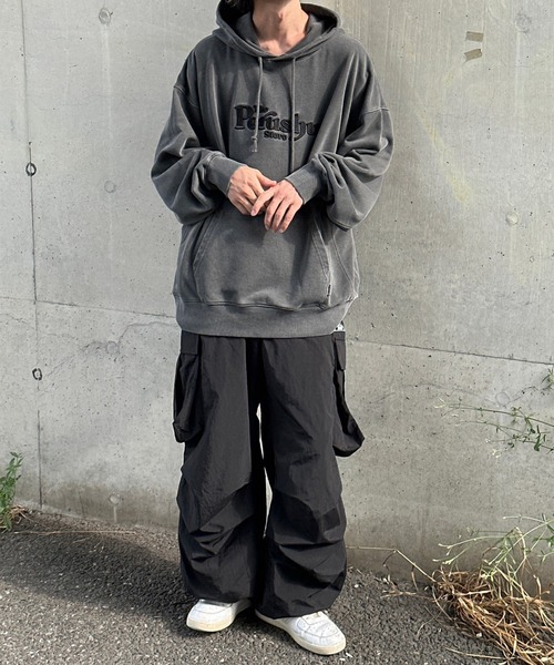 Perushu(ペルーシュ)の「立体刺繍ピグメントフーディー(パーカー・メンズ・杢グレー/ブラック/パープル・MEDIUM/LARGE)」の7枚目の写真