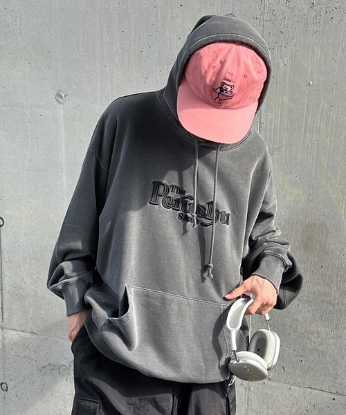 Perushu(ペルーシュ)の「立体刺繍ピグメントフーディー(パーカー・メンズ・杢グレー/ブラック/パープル・MEDIUM/LARGE)」の11枚目の写真