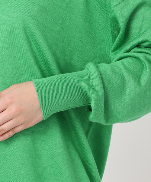 Noble（ノーブル）の「Deep Vネックニット（ニット/セーター・レディース・ベージュ/ピンク/グリーン・FREE）」の8枚目の写真