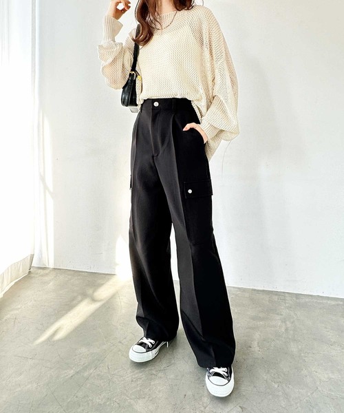 GeeRA(ジーラ)の「タックワイドストレートカーゴパンツ(カーゴパンツ・レディース・グレー/ブラック/カーキ・SMALL/MEDIUM/LARGE/X-LARGE)」の6枚目の写真