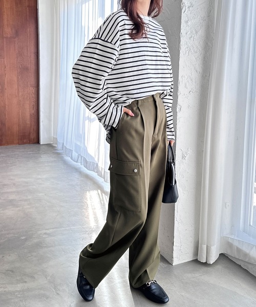 GeeRA(ジーラ)の「タックワイドストレートカーゴパンツ(カーゴパンツ・レディース・グレー/ブラック/カーキ・SMALL/MEDIUM/LARGE/X-LARGE)」の14枚目の写真