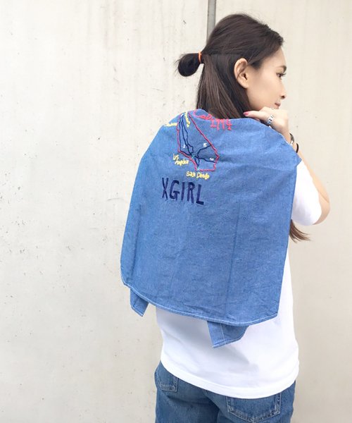 X-girl（エックスガール）の「EMBROIDERED CHAMBRAY SHIRT（シャツ/ブラウス・レディース・インディゴブルー/ライトインディゴブルー・2/1）」の2枚目の写真