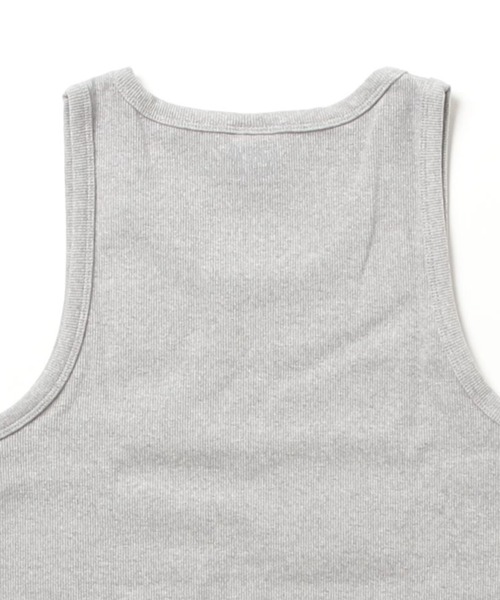 AVIREX（アヴィレックス）の「《DAILY/WEB限定》RIB TANK TOP / 同色プリント リブ タンクトップ / 同色プリント デイリーウェア / AVIREX / アヴィレックス（タンクトップ・メンズ・ブラック/グレー・L/XL/S）」の6枚目の写真
