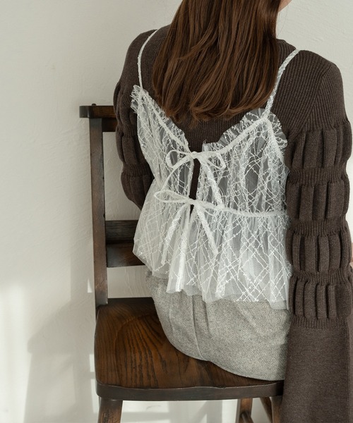 Ambre Neige(アンブルネージュ)の「スパンコールチュールビスチェ/【WEB/EC限定商品】(キャミソール・レディース・オフホワイト/ブラック/ベージュ・FREE)」の4枚目の写真