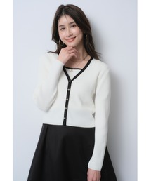 【新品】　ジャスグリッティー　深Vニットアンサンブル　ホワイト 81354799b_151_d_215.jpg