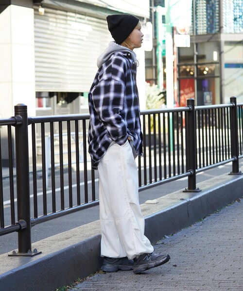 PUBLUX（パブリュクス）の「PUBLUX/パブリュクス ルーズオンブレチェックシャツ/オンブレシャツ/ユニセックス(限定展開)（シャツ/ブラウス・メンズ・ブラック/グレー/ブラウン・LARGE/MEDIUM/SMALL）」の16枚目の写真