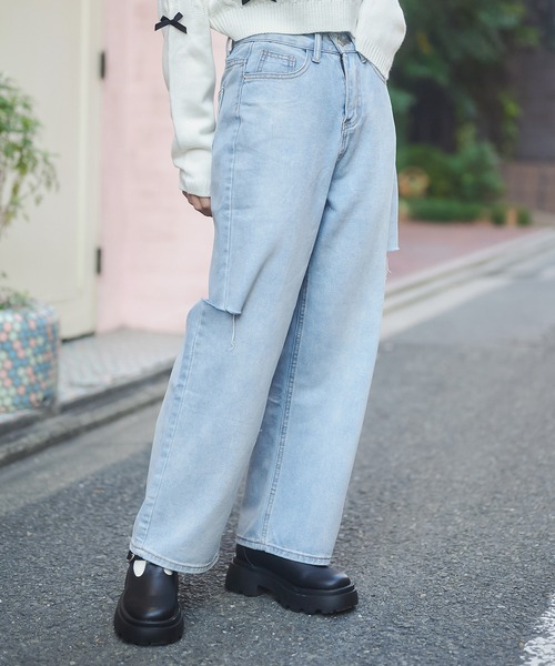 SPINNS（スピンズ）の「サイドカットデザイン デニムワイドパンツ（デニムパンツ・レディース・ブルー/その他/ブラック・S/M）」の9枚目の写真