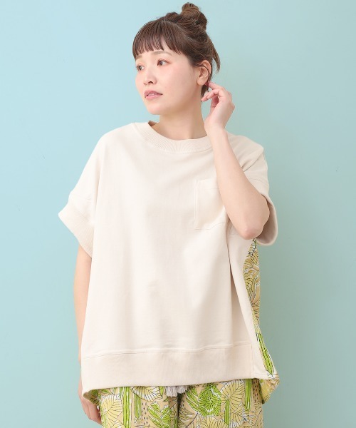 チチカカ(チチカカ)の「Rico エコフレンドリーダイ ブロックプリントリーフフラワープルオーバー(Tシャツ/カットソー・レディース・ベージュ/ブラック・FREE)」の2枚目の写真