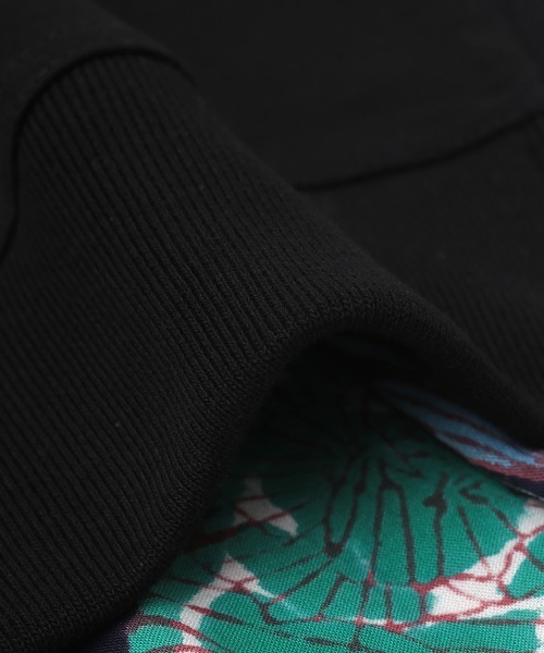 チチカカ(チチカカ)の「Rico エコフレンドリーダイ ブロックプリントリーフフラワープルオーバー(Tシャツ/カットソー・レディース・ベージュ/ブラック・FREE)」の3枚目の写真