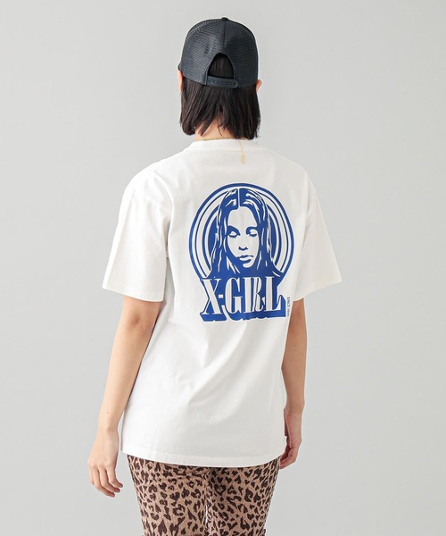 X-girl（エックスガール）の「CIRCLE BACKGROUND FACE LOGO S/S TEE（Tシャツ/カットソー・レディース・ブラック/ホワイト/ベージュ・S/M/L/XL）」の2枚目の写真