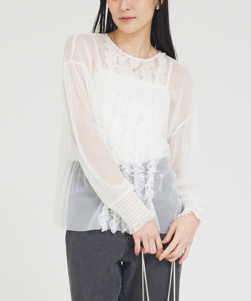 abahouse mavie(アバハウスマヴィ)の「チュールブラウス(タンク付き)(シャツ/ブラウス・レディース・ブラック系その他2/ブラック/ホワイト/ホワイト系その他2・フリー)」の2枚目の写真
