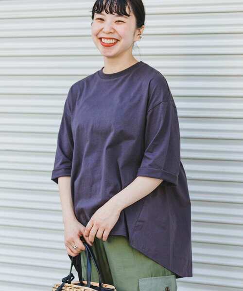 ITEMS URBANRESEARCH(アイテムズ アーバンリサーチ)の「バックギャザーTシャツ(Tシャツ/カットソー・レディース・チャコールグレー/オフホワイト/ライトベージュ/ブラック・FREE)」の16枚目の写真