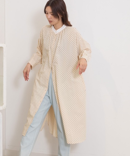 POU DOU DOU（プードゥドゥ）の「クレリックシャツワンピース（シャツワンピース・レディース・ブルー/ブラック/ベージュ・3）」の20枚目の写真