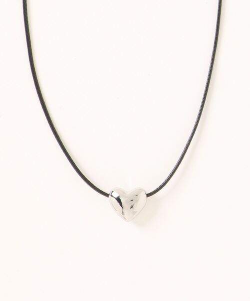 apres jour mignon(アプレジュールミニョン)の「【apresjour mignon×ARIAZ】ミニハートネックレス(ネックレス・レディース・ゴールド/シルバー・ONESIZE)」の3枚目の写真