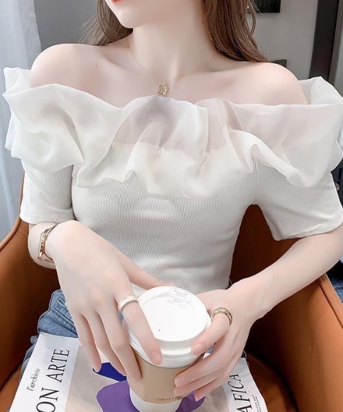 deux amour（ドゥーザムール）の「シアーフリルオフショルダー異素材ベアトップ（その他トップス・レディース・ブラック/ホワイト・FREE）」の4枚目の写真