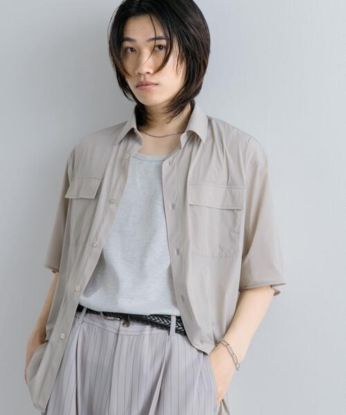 SENSE OF PLACE by URBAN RESEARCH（センスオブプレイスバイアーバンリサーチ）の「『UR TECH MoLight』 Wポケットシャツ(5分袖)（シャツ/ブラウス・メンズ・ベージュ/カーキ/チャコールグレー・MEDIUM/LARGE）」の16枚目の写真