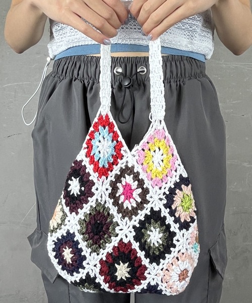 tolene(トレネ)の「クロシェ編み カラフル トートバッグ(ハンドバッグ・レディース・ブラック/ライトブルー/ベージュ/ホワイト・ONE SIZE)」の19枚目の写真