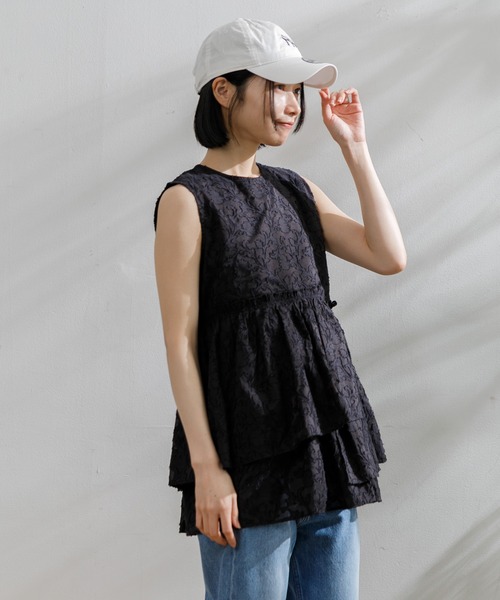 AMERICAN RAG CIE（アメリカンラグシー）の「ティアードノースリーブブラウス（シャツ/ブラウス・レディース・オフホワイト/ライム/ブラック・FREE）」の15枚目の写真