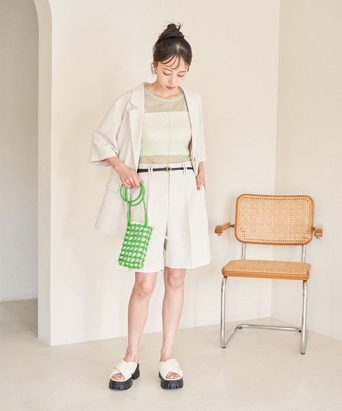 VIS（ビス）の「【洗える】裾スリットシアーニットプルオーバー（ニット/セーター・レディース・ブラック系その他/グリーン系その他/ホワイト系その他5・FREE）」の8枚目の写真