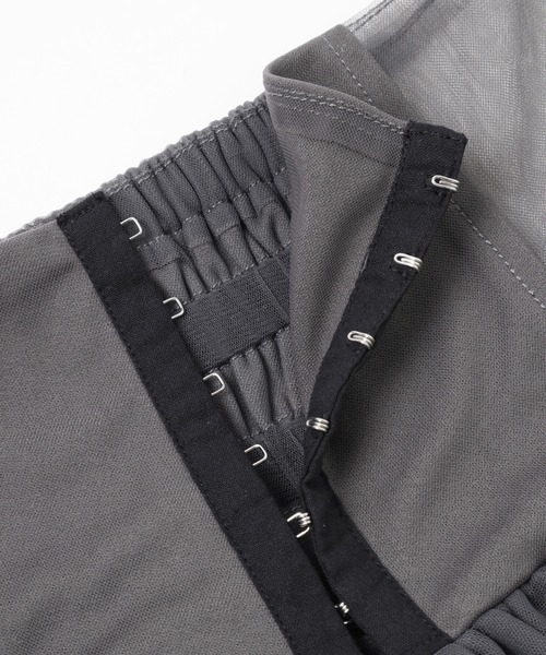 mysty woman（ミスティウーマン）の「チュールフリルコルセットベルト　131823（ベルト・レディース・チャコールグレー/アイボリー・FREE）」の14枚目の写真