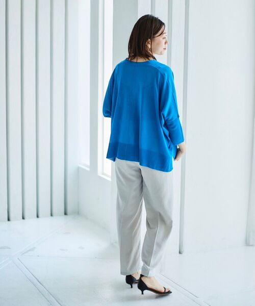 le.coeur blanc(ルクールブラン)の「《WEB限定アイテム》ラメ混Vネックカーディガン(カーディガン/ボレロ・レディース・ブルー/イエロー/ブラウン/ライトグレー・38)」の6枚目の写真