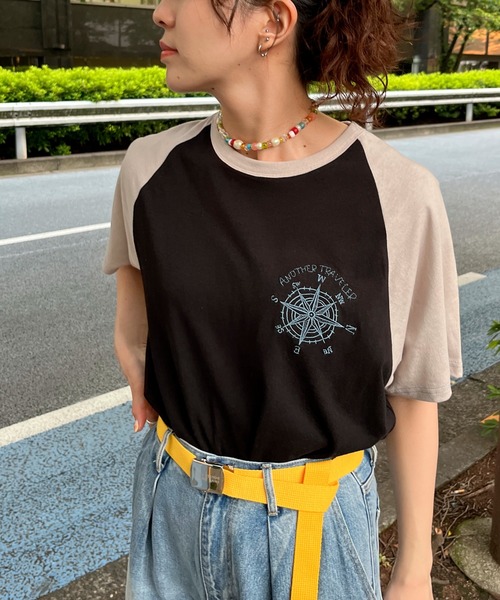 DOUBLE NAME（ダブルネーム）の「配色ﾗｸﾞﾗﾝBACK刺しゅうTEE（Tシャツ/カットソー・レディース・ネイビー/イエロー/ブラック・FREE）」の5枚目の写真