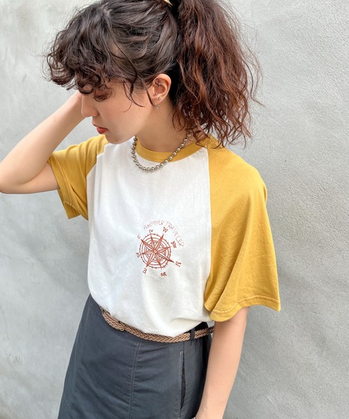 DOUBLE NAME（ダブルネーム）の「配色ﾗｸﾞﾗﾝBACK刺しゅうTEE（Tシャツ/カットソー・レディース・ネイビー/イエロー/ブラック・FREE）」の6枚目の写真