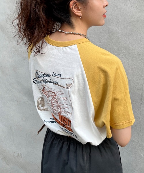 DOUBLE NAME（ダブルネーム）の「配色ﾗｸﾞﾗﾝBACK刺しゅうTEE（Tシャツ/カットソー・レディース・ネイビー/イエロー/ブラック・FREE）」の10枚目の写真