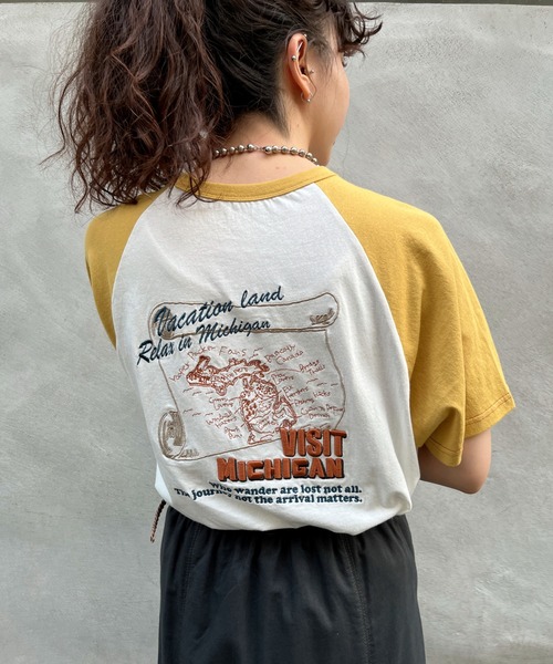 DOUBLE NAME（ダブルネーム）の「配色ﾗｸﾞﾗﾝBACK刺しゅうTEE（Tシャツ/カットソー・レディース・ネイビー/イエロー/ブラック・FREE）」の11枚目の写真