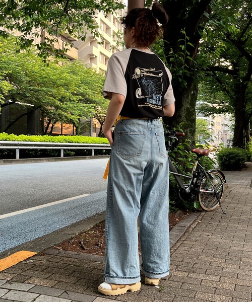 DOUBLE NAME（ダブルネーム）の「配色ﾗｸﾞﾗﾝBACK刺しゅうTEE（Tシャツ/カットソー・レディース・ネイビー/イエロー/ブラック・FREE）」の22枚目の写真