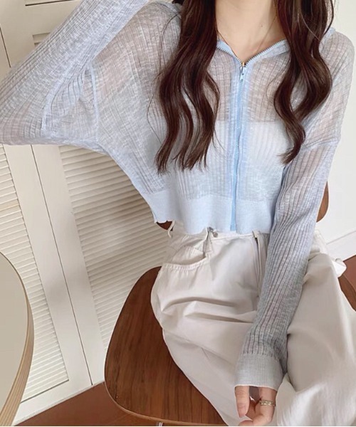 始末屋さっちゃん専用！レディース♡スノボ美品セットアップ！！ セール】クロップド丈サマーニットシアーフーディー