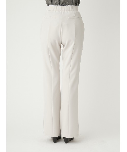 FRAY I.D(フレイアイディー)の「スリムフレアストレッチパンツ(その他パンツ・レディース・ブラック/アイボリー/ブルー・1/0)」の5枚目の写真
