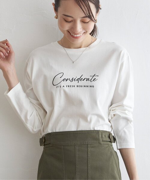 ikka(イッカ)の「【雑誌InRed10月号掲載】ロゴフォトプリントロンT【親子コーデ】(Tシャツ/カットソー・レディース・ブラック/オフホワイト/ホワイト・M/L/S)」の16枚目の写真