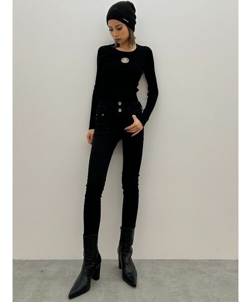 GYDA（ジェイダ）の「Symmetry GYDA MOLDクルーネックニット