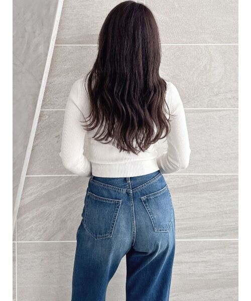 GYDA(ジェイダ)の「Symmetry GYDA MOLDクルーネックニットトップス(ニット/セーター・レディース・オフホワイト/ブラック/ベージュ・FREE)」の9枚目の写真