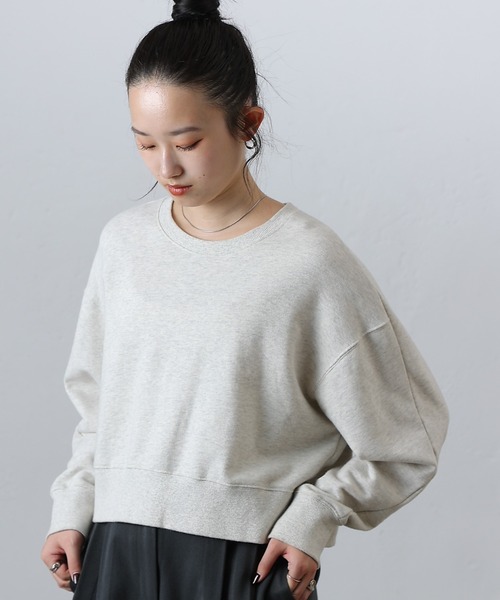 COLONY 2139（コロニートゥーワンスリーナイン）の「WEB・一部店舗限定 /クロップドビッグスウエット（スウェット・レディース・アイボリー/ブラック/チャコールグレー・FREE）」の2枚目の写真