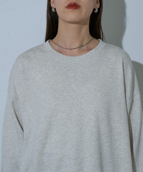 COLONY 2139（コロニートゥーワンスリーナイン）の「WEB・一部店舗限定 /クロップドビッグスウエット（スウェット・レディース・アイボリー/ブラック/チャコールグレー・FREE）」の6枚目の写真