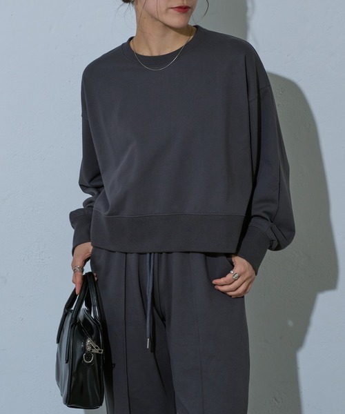 COLONY 2139（コロニートゥーワンスリーナイン）の「WEB・一部店舗限定 /クロップドビッグスウエット（スウェット・レディース・アイボリー/ブラック/チャコールグレー・FREE）」の21枚目の写真