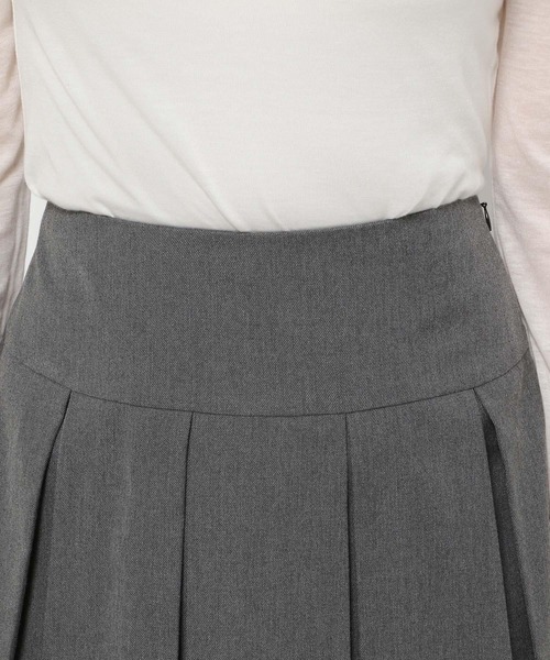 LOWRYS FARM（ローリーズファーム）の「ＴＲプリーツミニスカート 132289（スカート・レディース・チャコールグレー/ブラック/ベージュ・FREE）」の7枚目の写真