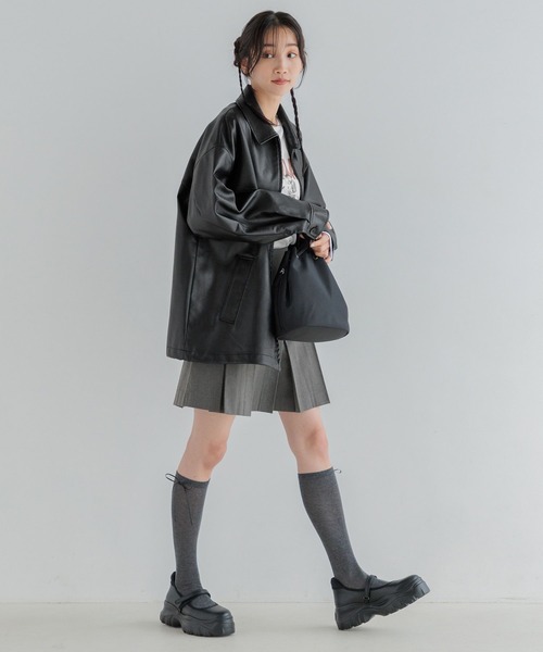 LOWRYS FARM（ローリーズファーム）の「ＴＲプリーツミニスカート 132289（スカート・レディース・チャコールグレー/ブラック/ベージュ・FREE）」の16枚目の写真