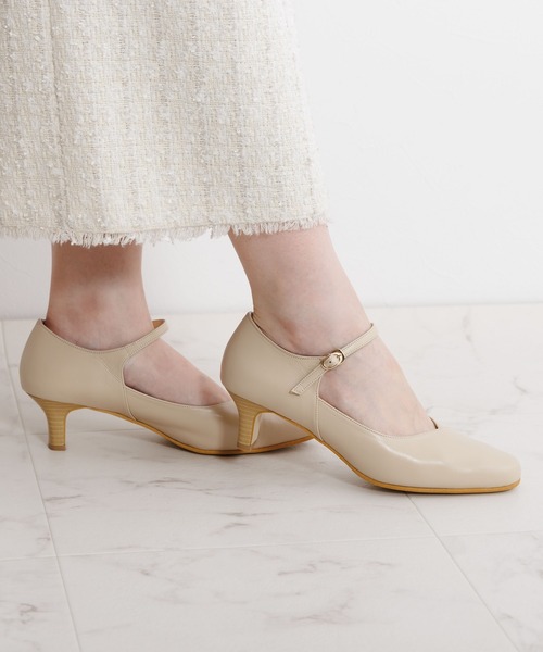 HIMIKO（ヒミコ）の「【Made in Japan】【卑弥呼】[撥水]5cmヒールストラップパンプス/605002（パンプス・レディース・ブラウン/ブラック/ネイビー/グレー/ベージュ/ライトブルー・22.5cm/23.0cm/23.5cm/24.0cm/24.5cm/25.0cm/21.5cm/22.0cm/25.5cm/26.0cm/26.5cm）」の17枚目の写真