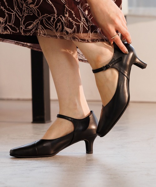 HIMIKO（ヒミコ）の「【Made in Japan】【卑弥呼】[撥水]5cmヒールストラップパンプス/605002（パンプス・レディース・ブラウン/ブラック/ネイビー/グレー/ベージュ/ライトブルー・22.5cm/23.0cm/23.5cm/24.0cm/24.5cm/25.0cm/21.5cm/22.0cm/25.5cm/26.0cm/26.5cm）」の22枚目の写真