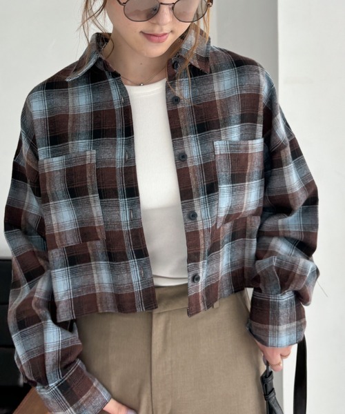 EPIMI E'PIMMY（エピミエピミー）の「ショート丈オンブレチェックシャツ（シャツ/ブラウス・レディース・アイボリー/ブラック/ブラウン・MEDIUM）」の13枚目の写真