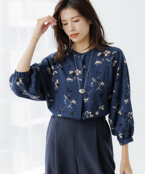 Elura（エルーラ）の「2WAYフラワープリントブラウス/144318（シャツ/ブラウス・レディース・ネイビー/ブラック/ダークネイビー/ブラック系その他・FREE/MEDIUM/LARGE）」の8枚目の写真
